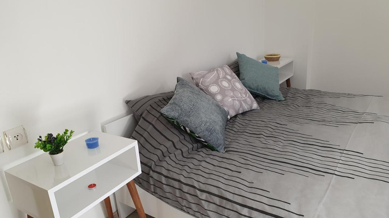 2+1 Apartm With Garden + Balcony , At Ladies Beach Kusadası Exteriör bild
