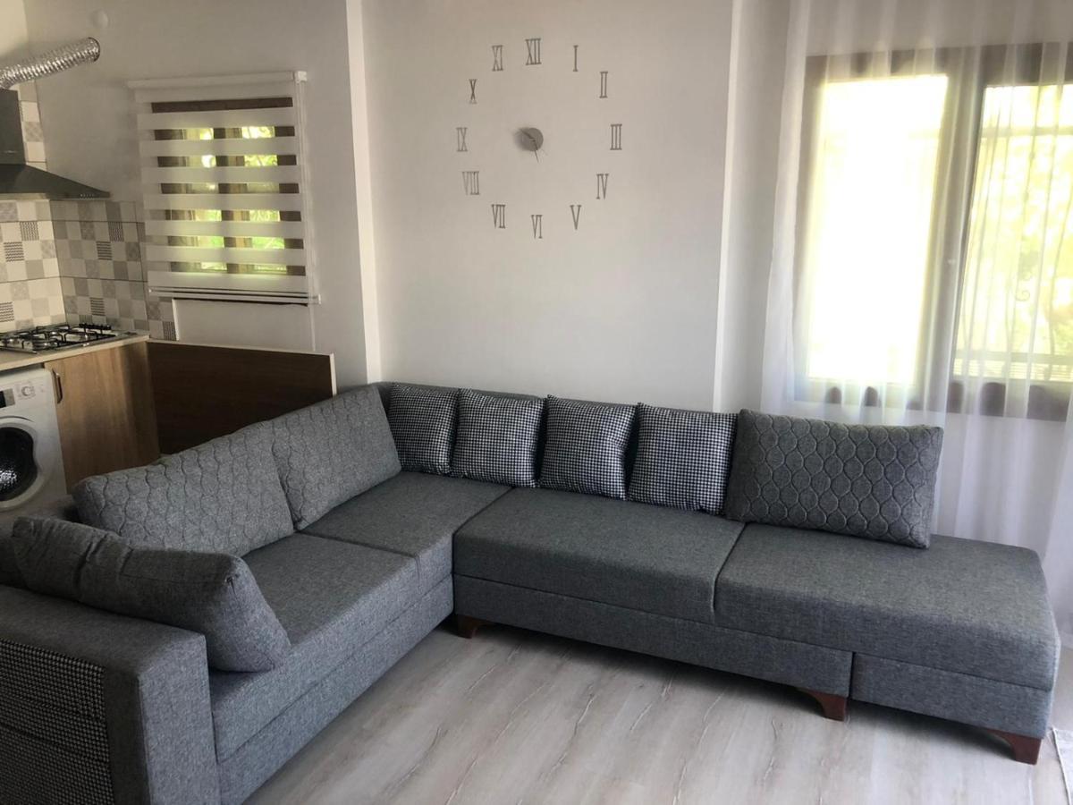 2+1 Apartm With Garden + Balcony , At Ladies Beach Kusadası Exteriör bild